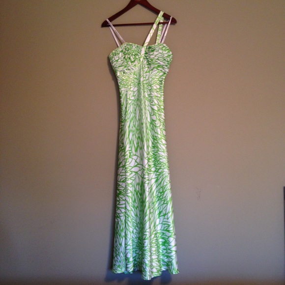 Beautiful Spring Formal, Morgan and Co.