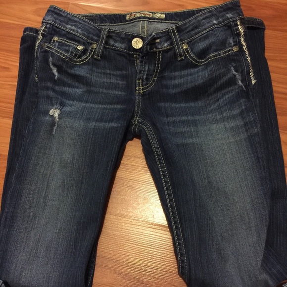 To big - Picture 2 of 3