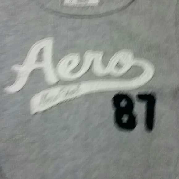 Bundle 3/4 sleeve medium light gray shirt - Picture 3 of 3