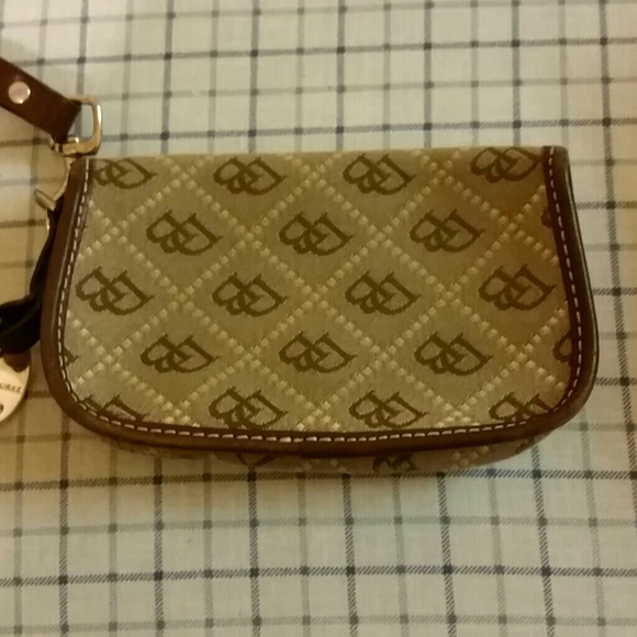 Dooney and Burke Wristlet - Picture 2 of 4