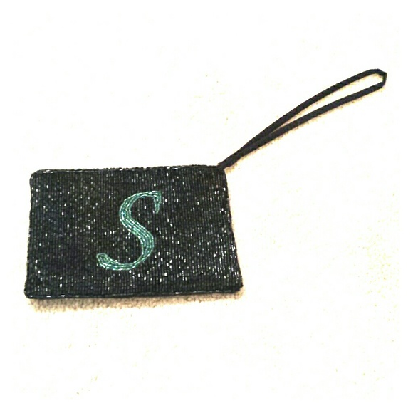 Liz Claiborne "S" wristlit