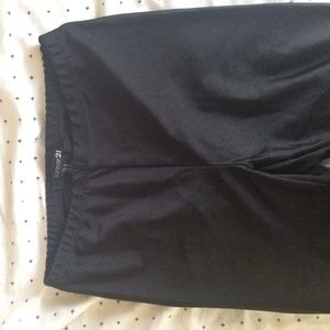 Forever 21 scuba material stretchy leggings.