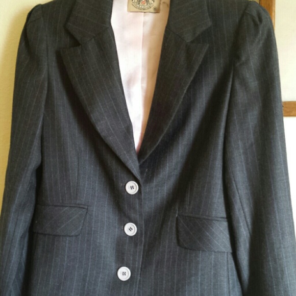 Juicy Couture Jacket - Picture 2 of 4