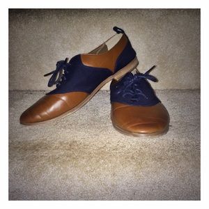 Navy Blue/Tan Oxfords