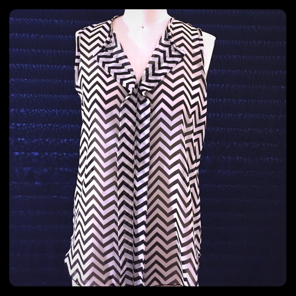 Sale! 😀 Trendy Blouse!