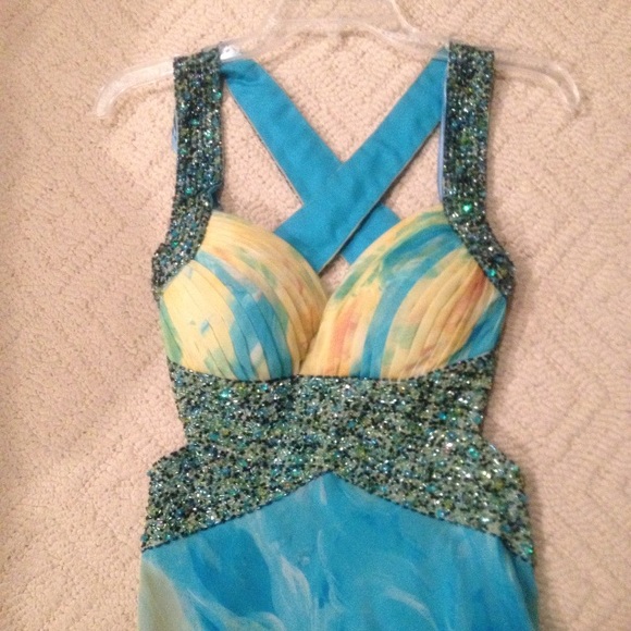 Faviana blue floral prom dress - Picture 2 of 4