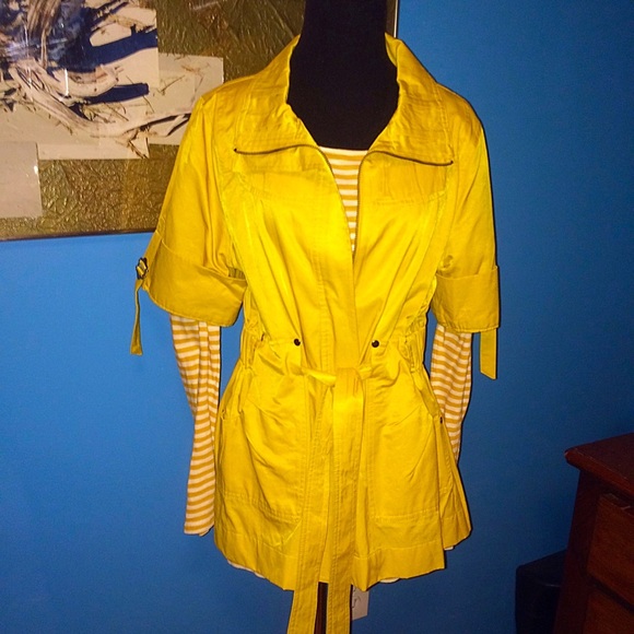 Yellow Short Sleeved Jacket