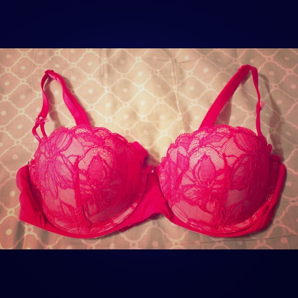 Victoria's Secret Lacey Bra