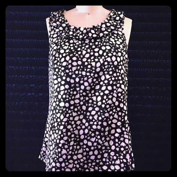 💥SALE! Classy Banana Republic Blouse!