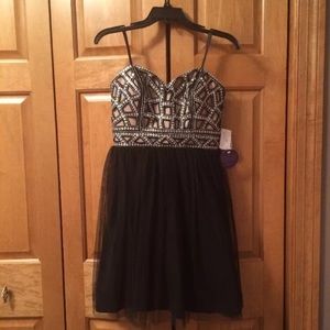formal cocktail dress