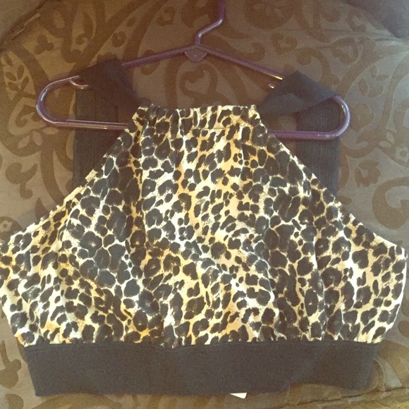 Leopard print crop top