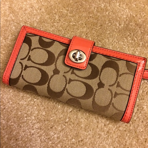 Coach Parker Signature Skinny Credit Card Wallet