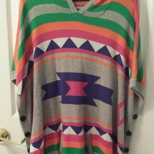 Joyrich poncho