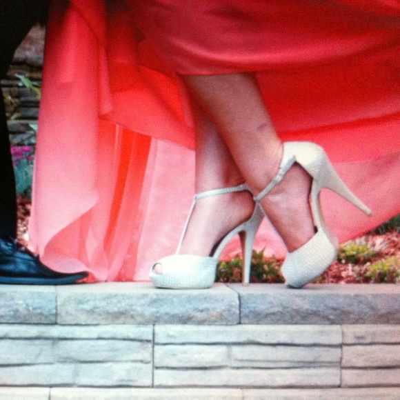 STEVE MADDEN PROM SHOES - Picture 1 of 4