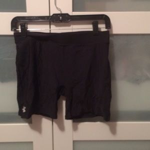 Large Under Armor spandex shorts