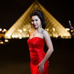 BCBGmaxazria red dress