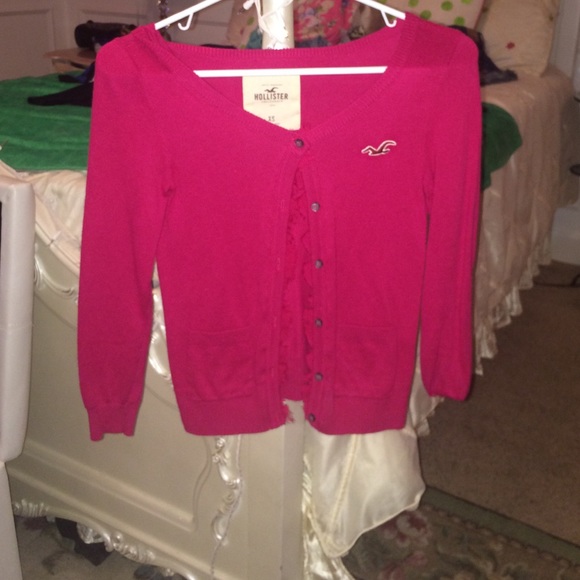 hollister cardigan