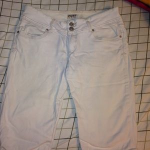 White Jean capris