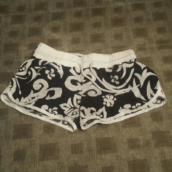 Surf mentality shorts