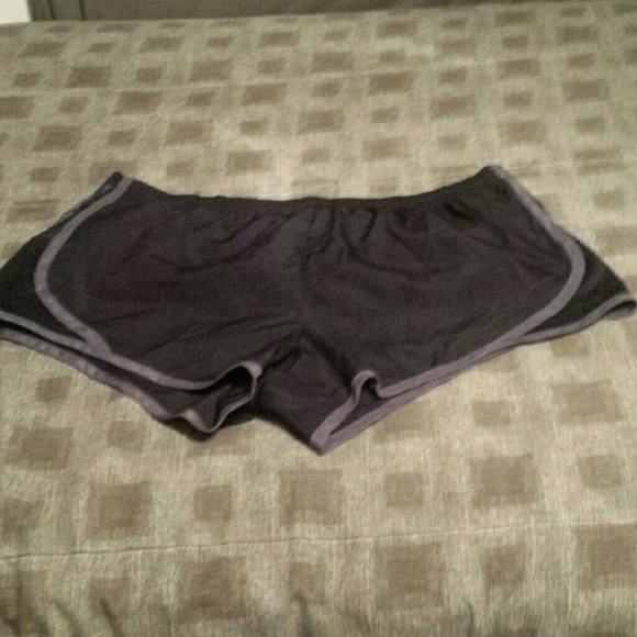 Work out shorts