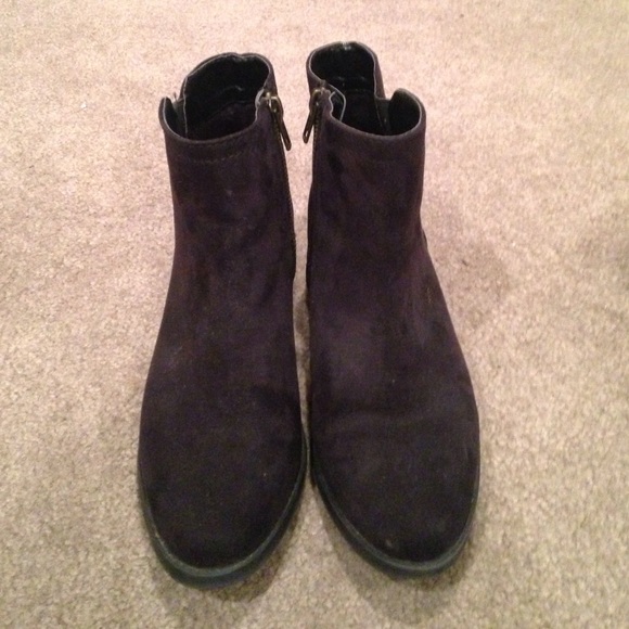 Ankle boots
