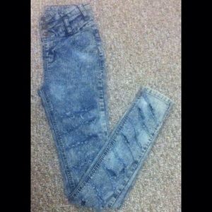 High waist Acid Washed Jeans
