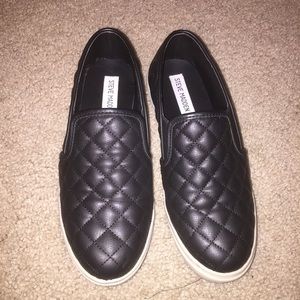 Black Steve Madden Black Quilted Casual