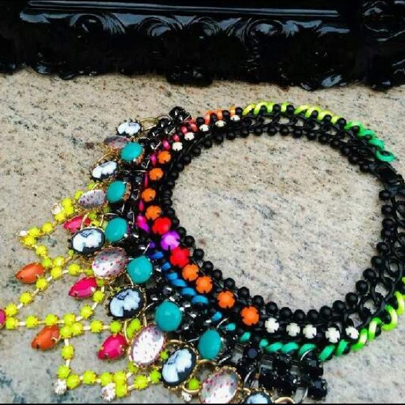 Multicolor necklace