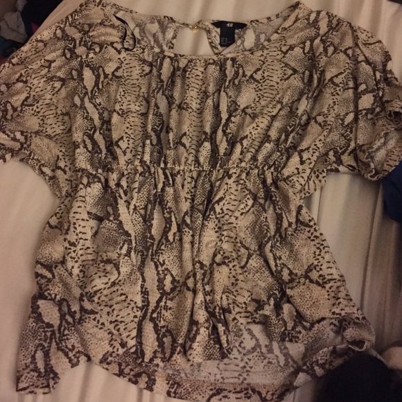 H&M shirt