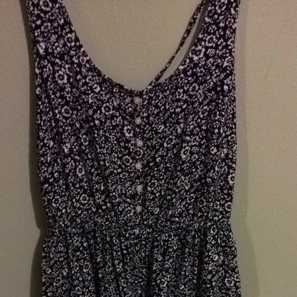 🌸 Floral day dress