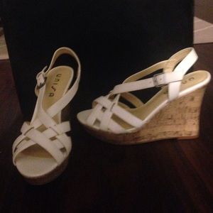 Women's white summer fashion wedges!