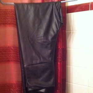 Faux leather leggings