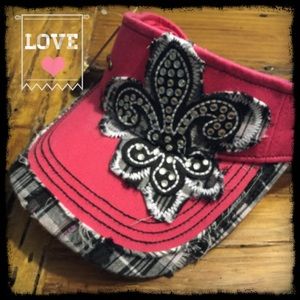 NWT KB Ethos Hot Pink Fleur-de-lis Bling Visor