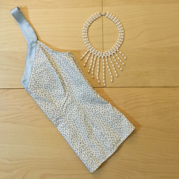 🌻HP🌻 Pastel Blue/Cream Satin Strap Top - Picture 4 of 4