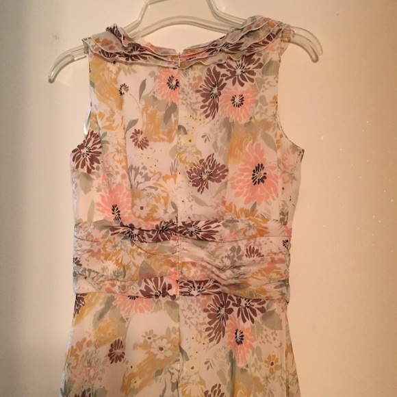 DONATED - Beautiful Summer Dress - Picture 3 of 4