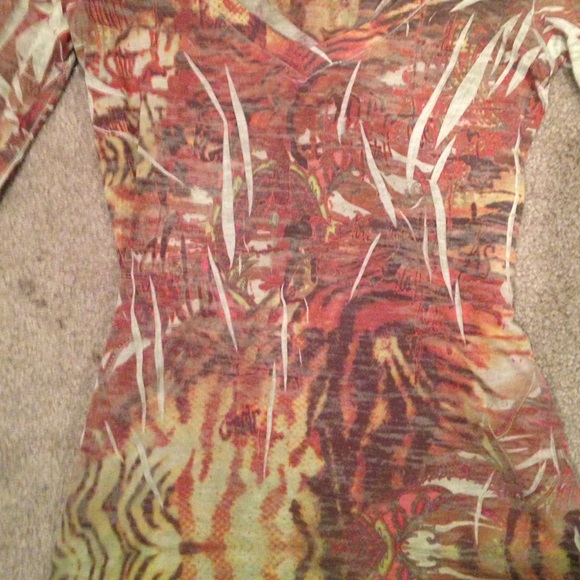 Top - Picture 2 of 2