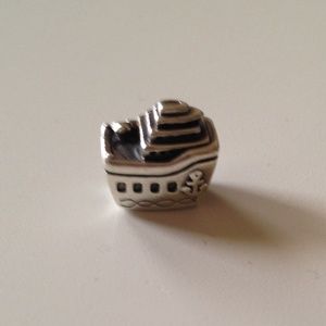 Pandora Cruise ship charm