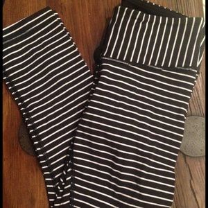 Lululemon parallel crop