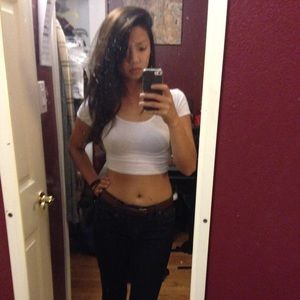 White crop top small