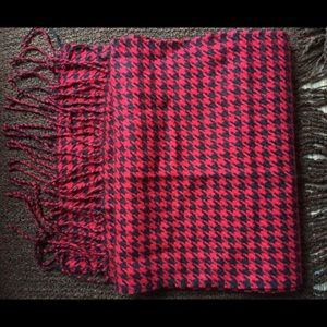 Houndstooth Scarf