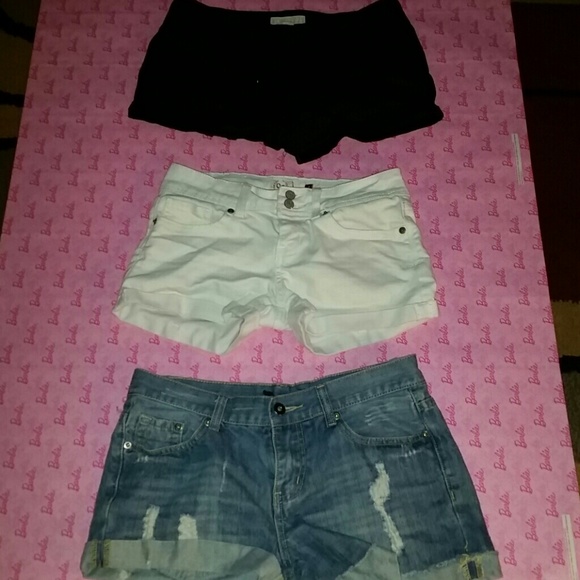 Black, white and denim short bundle