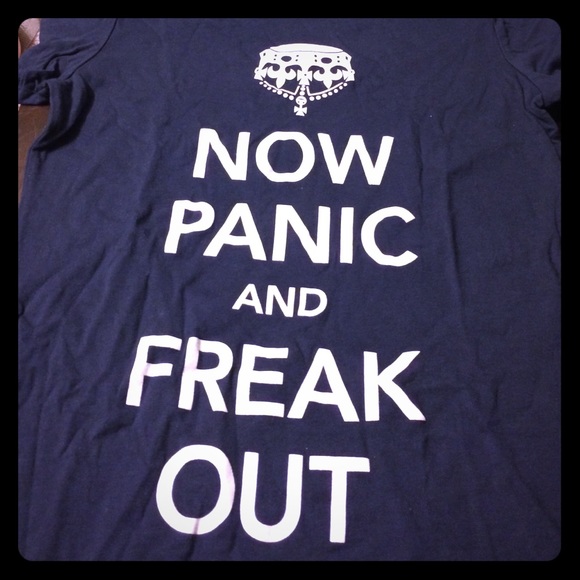 "now panic and freak out" short sleeve tee