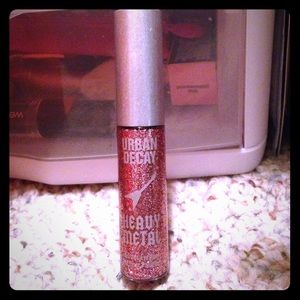 Urban Decay glitter liner