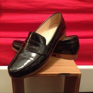 Black leather Cole Haan Penny Loafers