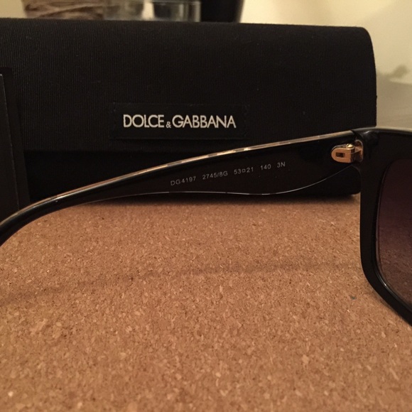 Authentic Dolce &Gabbana sunglasses. NWOT - Picture 5 of 7