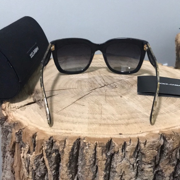 Authentic Dolce &Gabbana sunglasses. NWOT - Picture 7 of 7