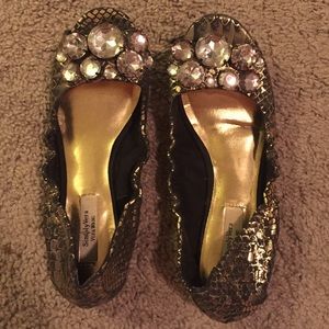 Gently used Vera wang flats