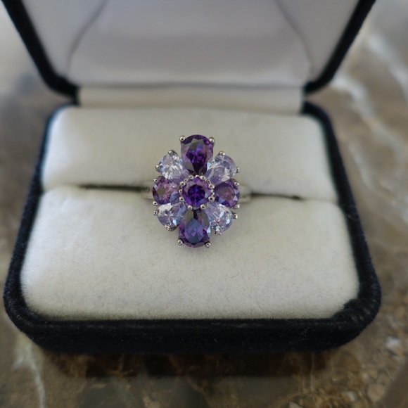 Dark/light Purple crystal gem ring