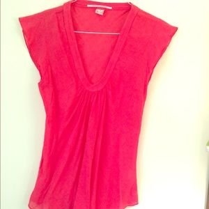 Hot pink linen short sleeve dip shirt