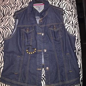 Blue Jean vest with free gift